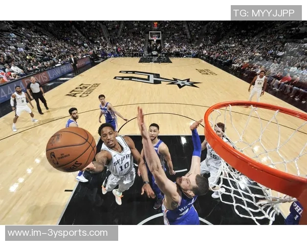 科内特压哨补篮助马刺首节领先湖人17分展现强劲实力